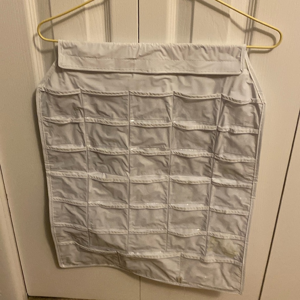 Double sided accessory holder